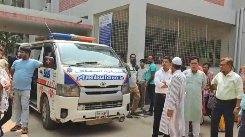 কালিয়াকৈরে স্কুলে যাওয়ার পথে গাড়িচাপায় শিক্ষিকার মৃত্যু